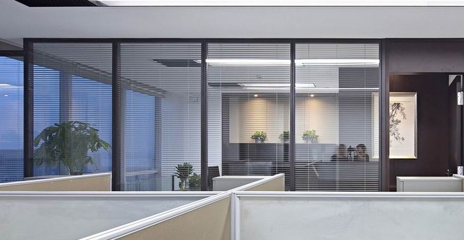 選擇現(xiàn)代化辦公室裝修公司需了解哪些信息？