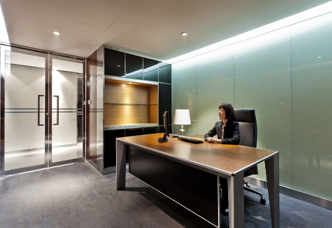 現代化辦公室裝修如何使用綠植創(chuàng)意？