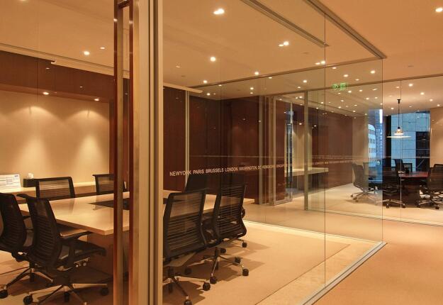 選擇辦公室裝修公司需要考慮哪些方面